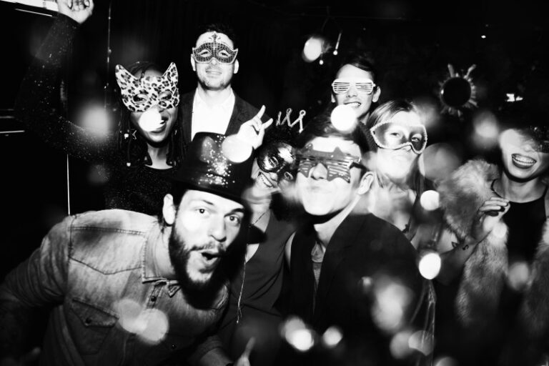 people-enjoying-new-years-eve-party (1) (Demo)
